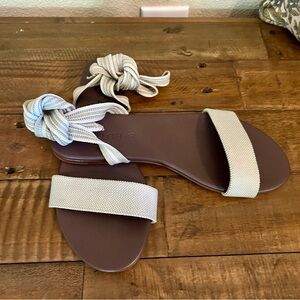 EUC Rothy’s Sandcastle Wrap Sandals Size 6.5